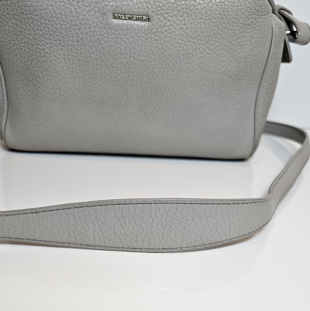 Balenciaga Gray Leather Shoulder Bag Camera Bag - Picture 12 of 17